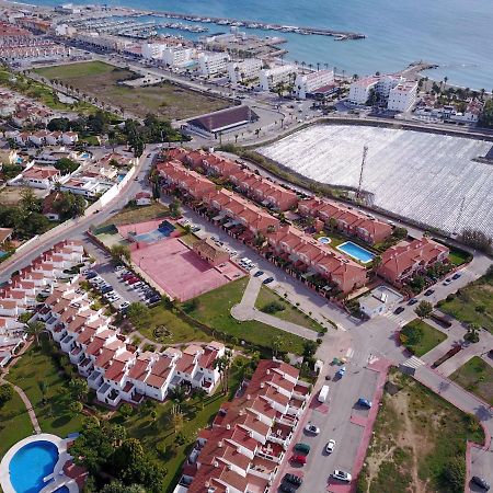 Fantasticas Zonas Comunes Caleta De Velez Exterior photo